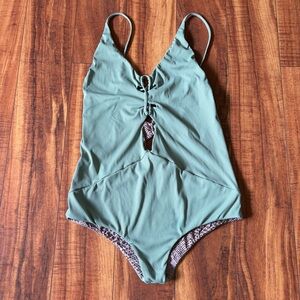 Acacia Kokomo One Piece